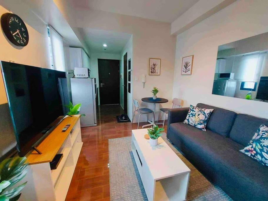 Air Residences Makati - Fully Furnished Condo With Skyline Views! Manila Exterior photo